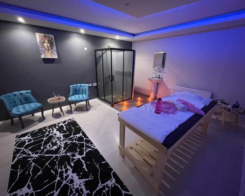 Gökkuşağı Masaj Salonu